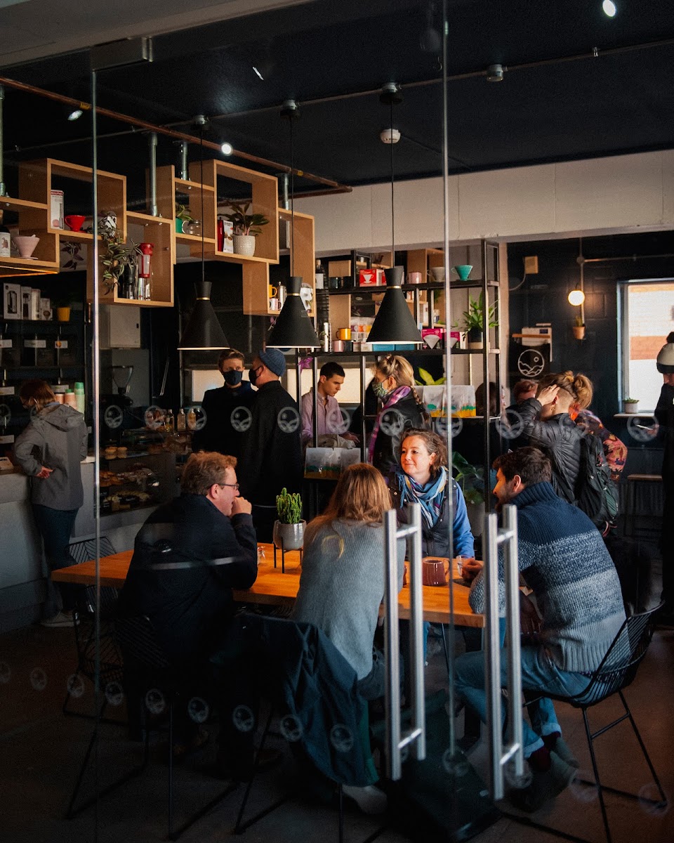 Missing Bean Coffee Roastery Photos 2